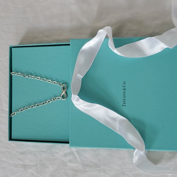 Tiffany & Co Large Infinity Necklace Sterling Silver 925...